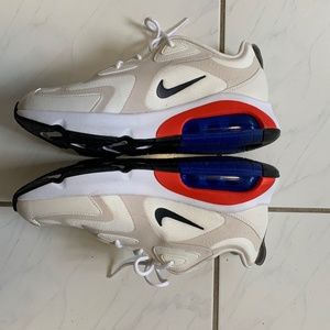 Nike Air Max 200